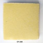 クリームイエロー